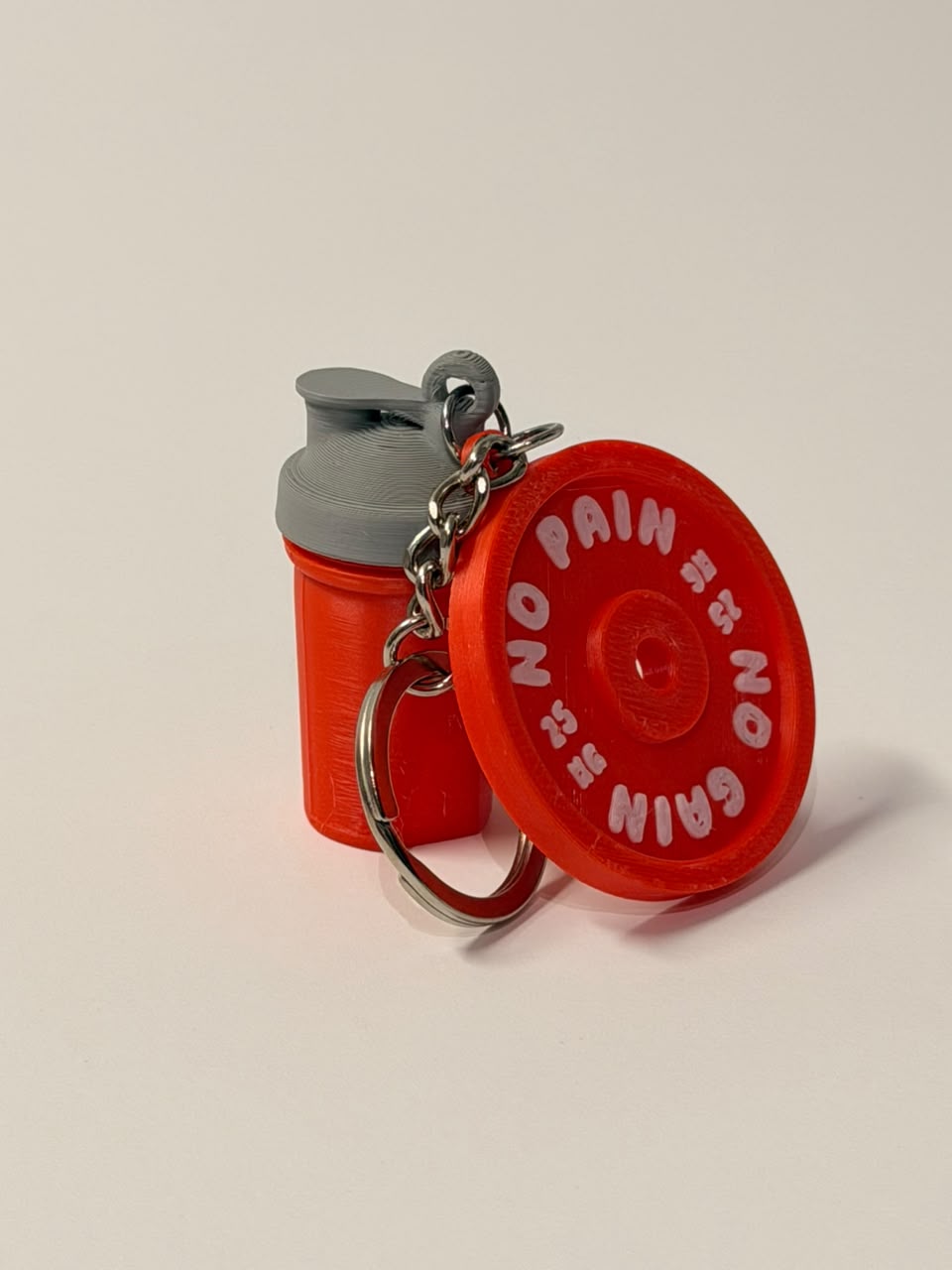 Red Shaker and Plate Keychain